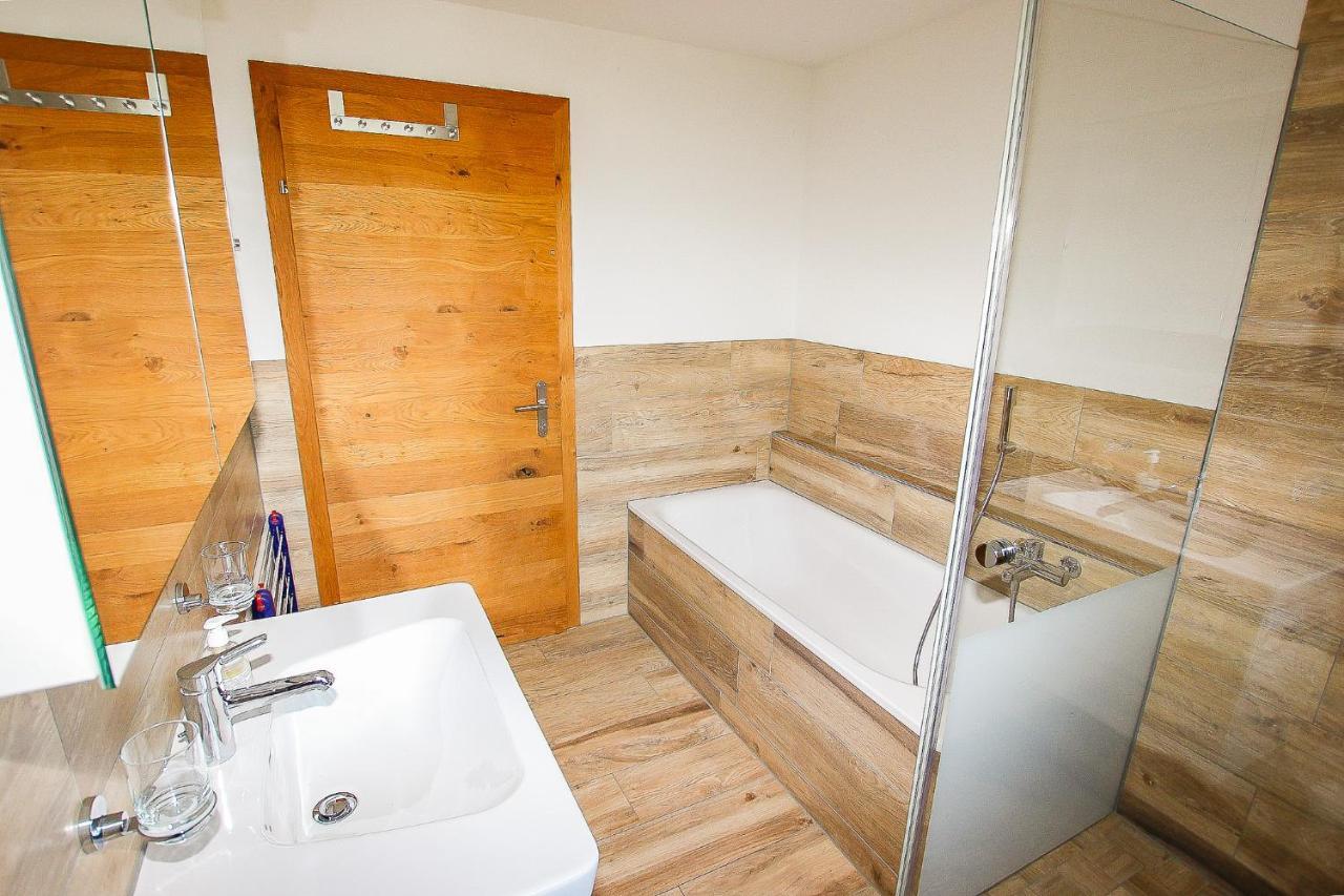 Ferienwohnung Bartschi Lenk Bagian luar foto
