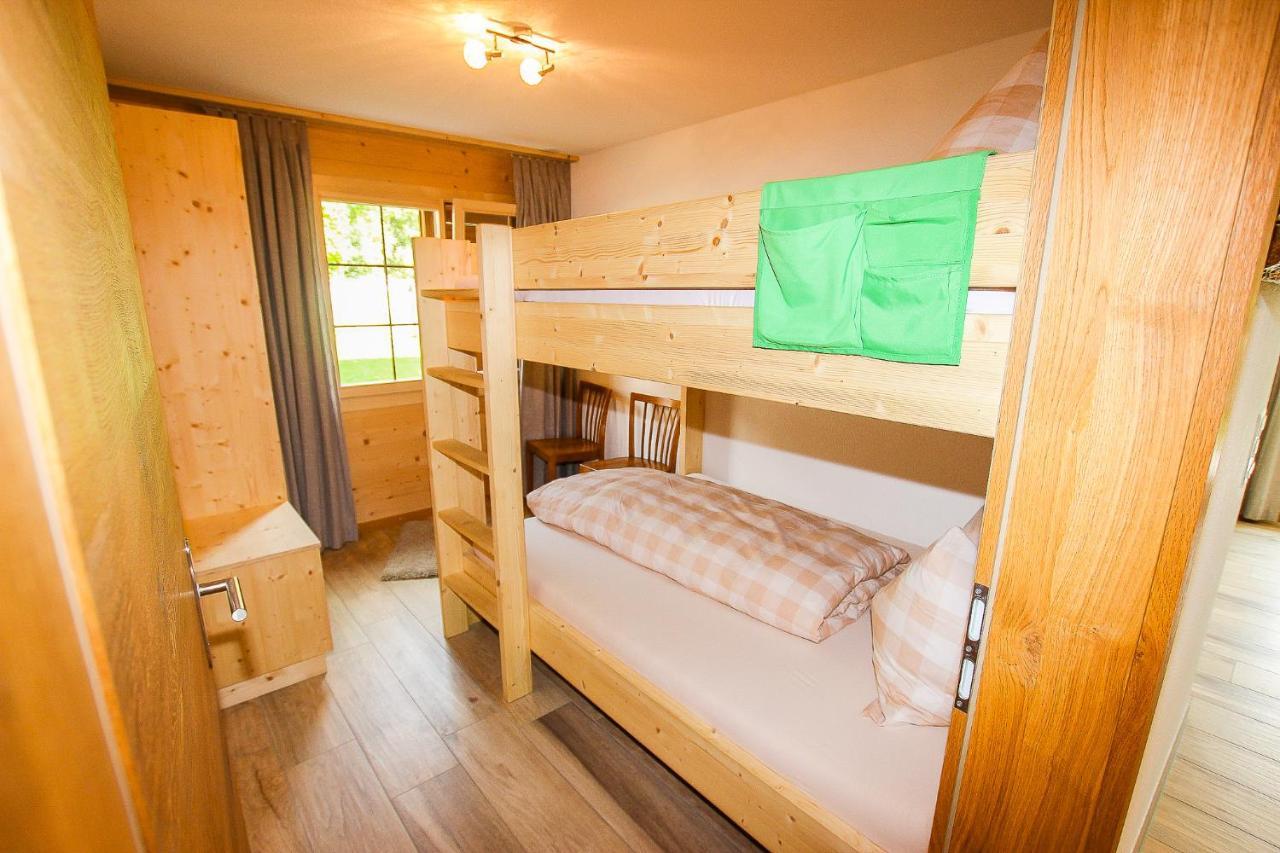 Ferienwohnung Bartschi Lenk Bagian luar foto