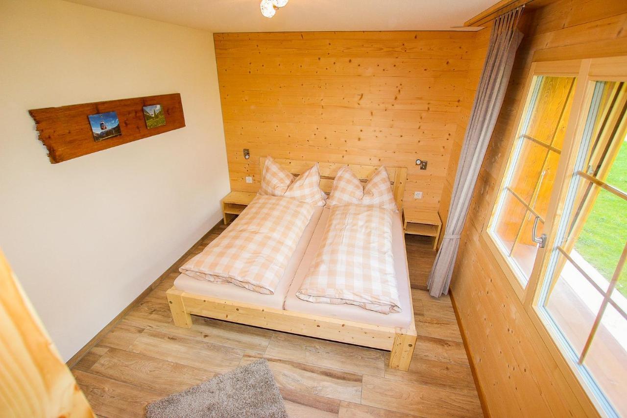 Ferienwohnung Bartschi Lenk Bagian luar foto